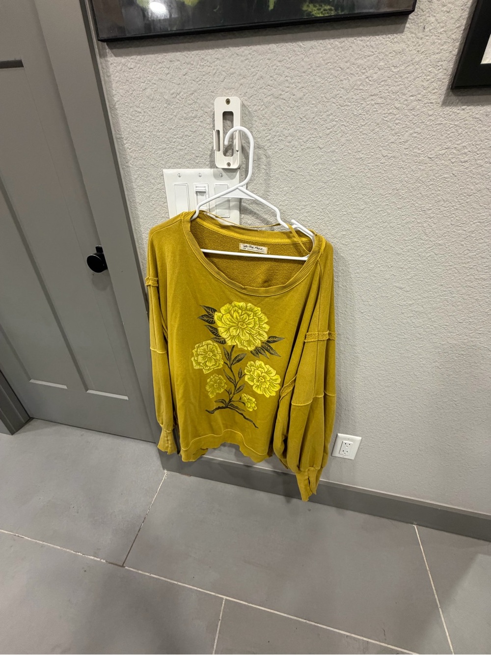 Women's Sweater Subcategory Identification